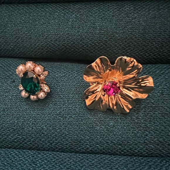 Anton Heunis Falling Flora Cuff Bracelet - Picture 2 of 4